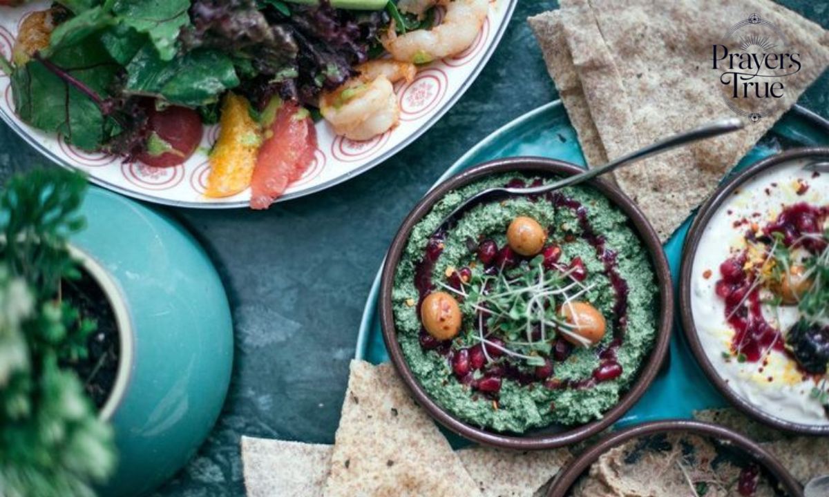 Love Your Lunch 11 Beautiful Ways to Say Grace Before a Meal